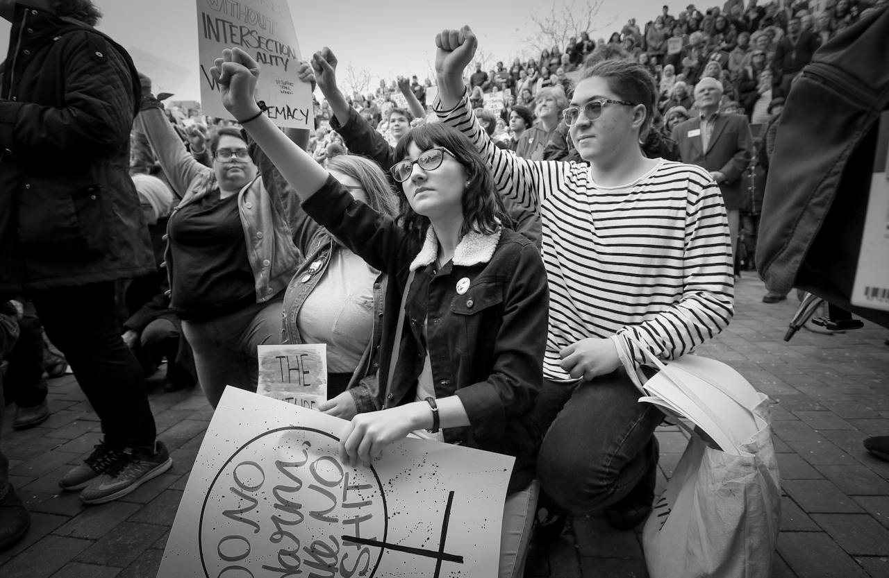 El Poder de la Acción Colectiva: Cómo la Solidaridad Feminista Está Moldeando el Futuro